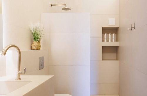 Paralia Vergas Apartment | Potis Upper Suite - 2-bedroom Suite with balcony