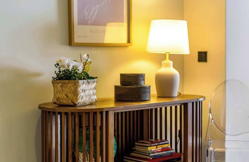Pangrati Apartment | Premium 2BR in Pangrati | Balcony & King Bed