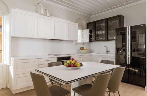 Imerovigli Villa | Private Luxury Villa in Imerovigli - 8 Bedrooms Sleeps 18