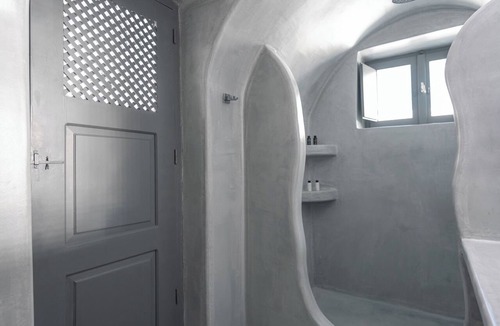 Finikia Villa | Prive by Noelia Suites | Sunset View |Hot Tub-2Pax