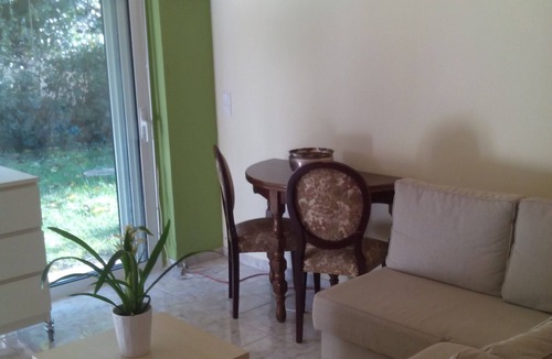Rafina-Pikermi Apartment | Rafina garden studio