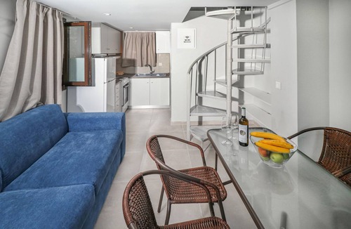 Polichrono Apartment | Rania Epta in Chaniotis