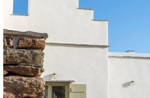 Exomvourgo House | Regenesis 3 3BDR Pool Villa by UpGreat Hospitality