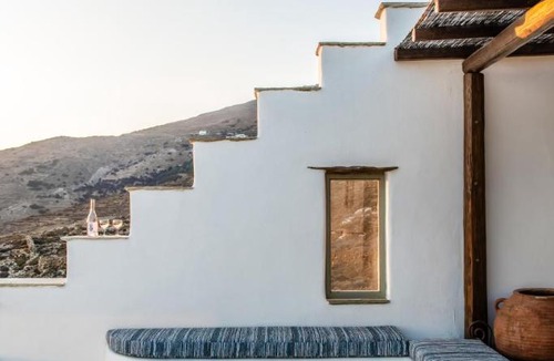 Exomvourgo Villa | ReGenesis Villas