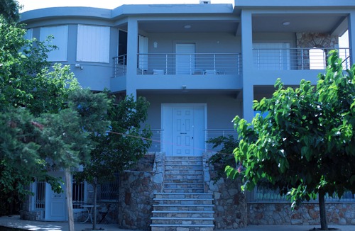 Marathon Villa | Relax with Stunning Sea View at Mulberry House
