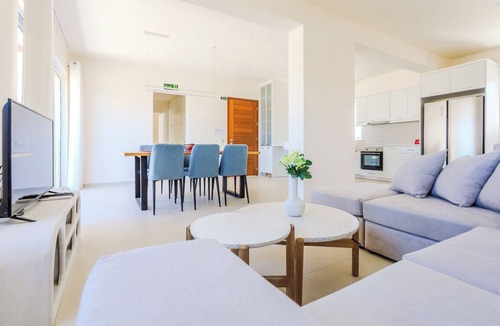 Maleme Apartment | Resitour - Chania Aphrodite Beachfront