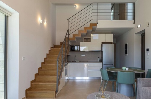 Akrotiri Villa | Revi Villa 1 | Elegant Villa with Private Pool | Serenity in Stavros