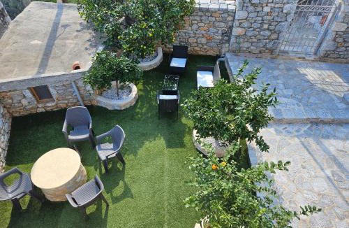 East Mani Apartment | Rigas stone tower east Mani 2