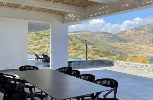 Agia Pelagia Villa | Rock Bay Villas - villa AROMA with 5 Bedrooms and Private Pool