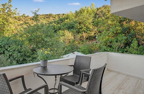 Psaropouli Apartment | Room 'Orama 36' with Sea View, Wi-Fi and Air Conditioning