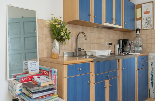 Katapola Apartment | Room with Sea View, Wi-Fi and Air Conditioning