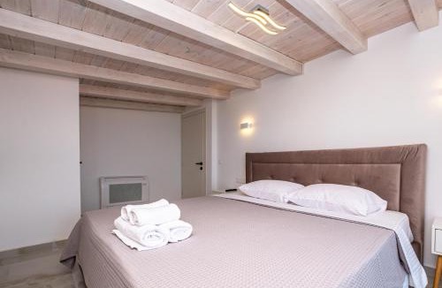 Kriopigi Villa | Royal Retreat Villa
