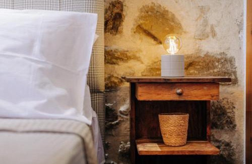 Kambos Apartment | Rustic Kampos House Retreat