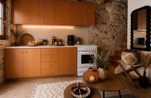 Krasi House | Rustic Stone Maisonette Krasi