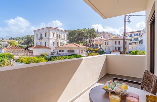 Karlovassi Apartment | Samos Tropic Apartments