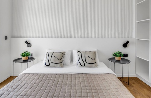 Thessaloniki Apartment | Sanders Arch - Cozy 1-Bdr. Apt. w/ Balcony