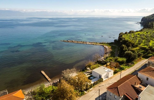 Nea Koroni House | Sandy Cozy Getaway - Fully Equipped Haven