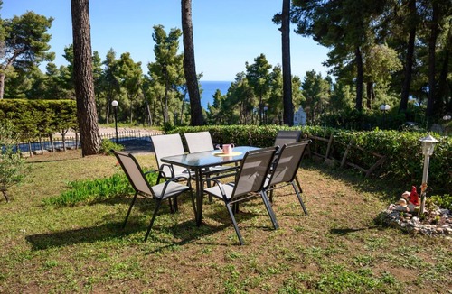 Sane Villa | Sani Villa Elmira