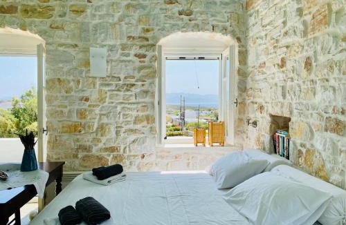 Santa Maria Apartment | Santa Maria Traditional Stone Studio
