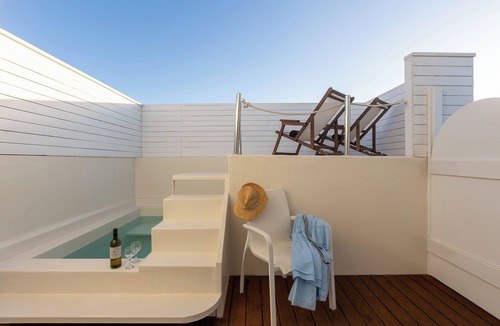 Oia House | Santorini Sun Villa One in Oia | Private Hot tub