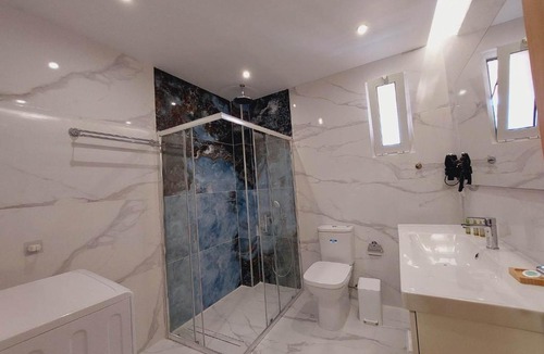 Ixia Apartment | Sapphire home