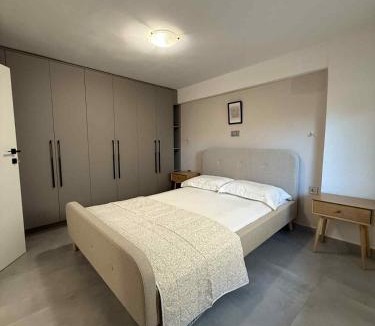 Korinthos Apartment | 'Sea Breeze' Korinthos