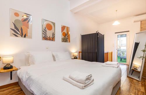Koum Kapi Villa | Sea & City - Luxury Seaside Maisonette with Private Rooftop Cinema - 50m from Beach & 300 m from Old Town