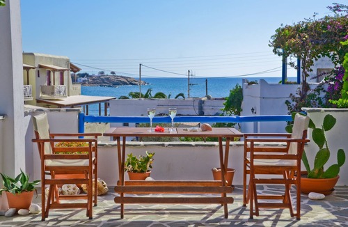 Agia Anna Apartment | Sea View Apartments & Studios