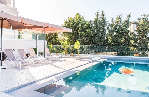 Mourniai Villa | Sea View Estate near Chania City.