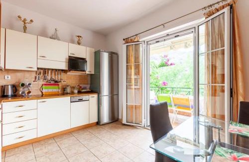 Kiveri Apartment | Sea view maisonette near Nafplio!1' drive to beach