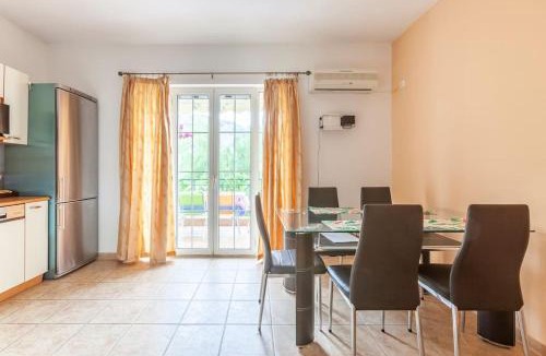 Kiveri Apartment | Sea view maisonette near Nafplio!1' drive to beach