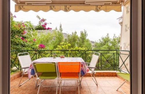 Kiveri Apartment | Sea view maisonette near Nafplio!1' drive to beach