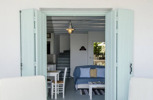 Adamas Apartment | Sea View Maisonette with Pool-Jacuzzi at the heart of Milos