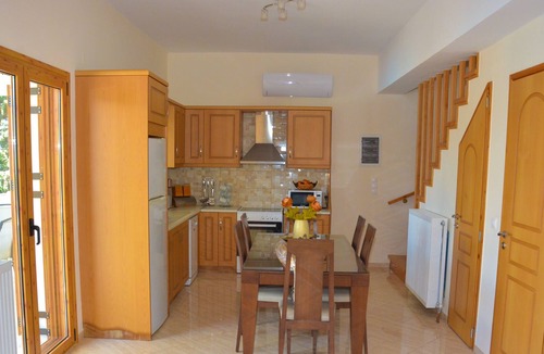 Gavalochori Villa | Sea View Two Bedroom Villa Giorgios