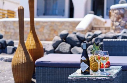 Agia Paraskevi Apartment | Sea & You Luxury Beach House – Your Private Cycladic Escape