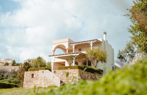 Agia Ermioni House | Seafront Apartment