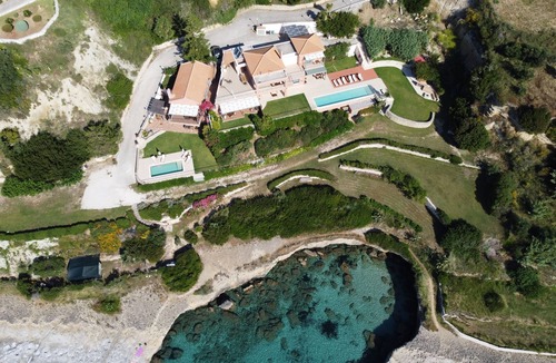 Karavados Villa | Seafront Villa with Panoramic Views, 5 Bedrooms, Pool, 3 Min Walk to Sandy Beach