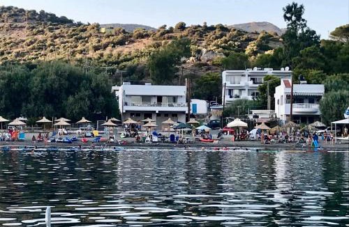 Kaloi Limenes Apartment | Seaside Apartments-Cristina