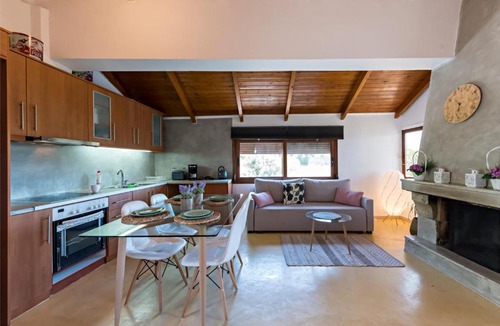 Paralia Vergas Apartment | Seaside Heaven - Sunset views close to the beach