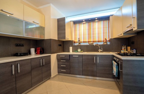 Nea Makri House | Seaside Luxury Residence near the Airport