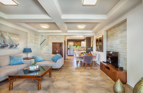 Pallini Villa | Secluded Halkidiki Villa with Views, Pool & Wi-Fi