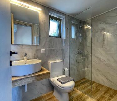 Evgiros Apartment | Selene houses