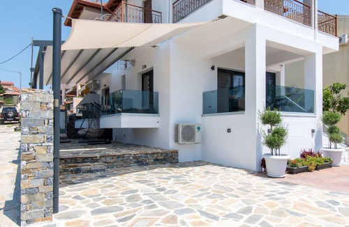 Nikita Apartment | SithoniaRS Melora Luxury Apartment