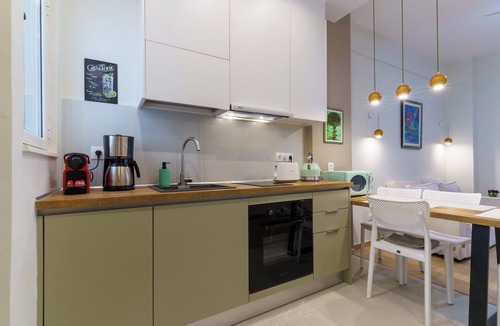 Petralona Apartment | Smile in the the Center of Athens &Breakfast optional