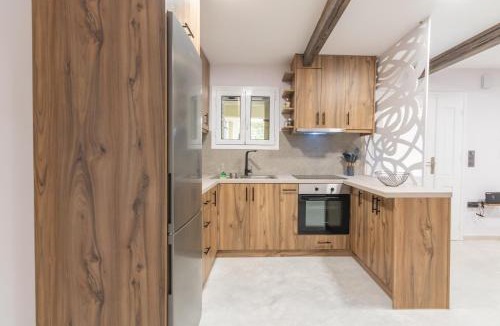 Pylos-Nestoras Apartment | Socrates Terraced House