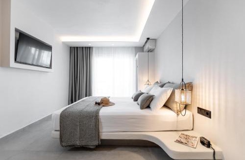 Agia Anna Apartment | Something Else