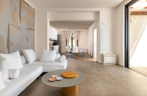 Pefkos House | South Key Villa with swimming pool