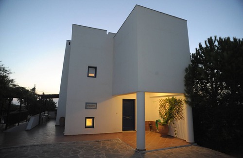 Glinado Villa | Spacious, private luxury villa with pool, & stunning sea and sunset views