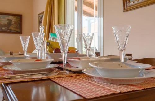 Agia Marina Apartment | sparrow apartment (Σπουργιτης)