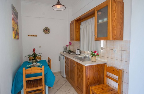 Afionas Apartment | Spiros and Polyxeni Apartment 1 Afionas